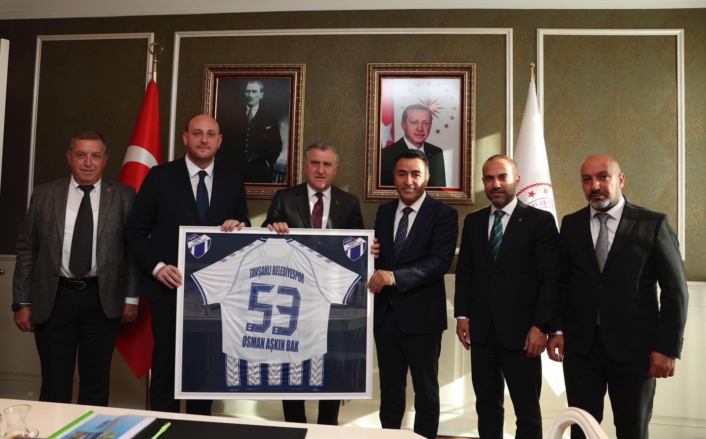 Yalova’da resmi başvurusu yapılmış ilk milletvekili aday adayı…NAMIK ÖZ