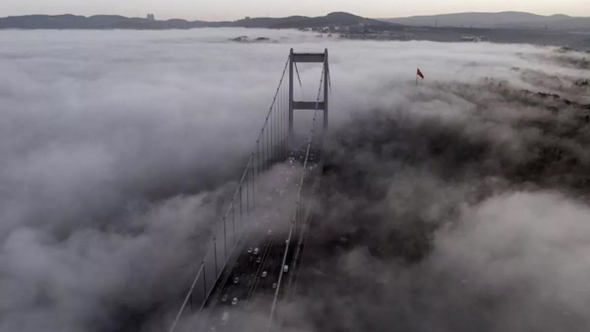 İstanbul’da ulaşıma sis engeli