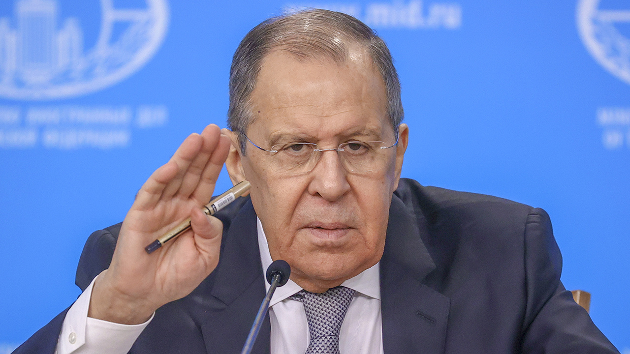 Rusya Dışişleri Bakanı Lavrov’dan Gürcistan açıklaması: İkna etmesi için Türkiye’ye başvurduk