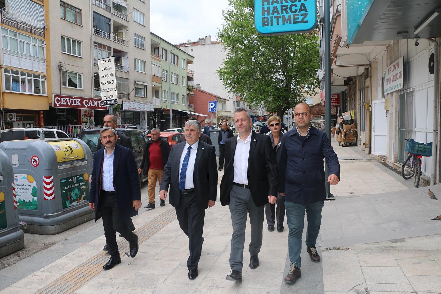 İYİ PARTİ MİLLETVEKİLİ ADAYLARI ESNAF ZİYARETİNDE…