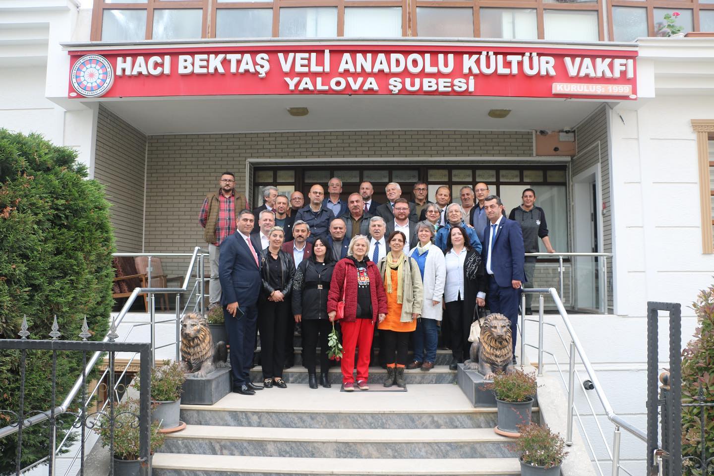 İyi Parti Milletvekili Adayları Ayhan Küçük ve Ersin Akyüz dernek dernek geziyor…