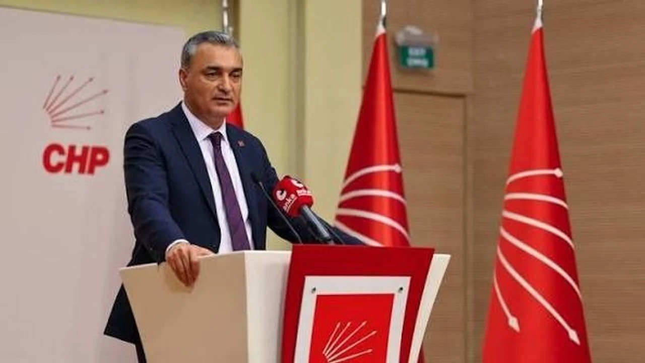 CHP’de Transfer Tartışması Büyüyor: “Başka Partiye Geçen Başkan Makamını da Bırakmalı”