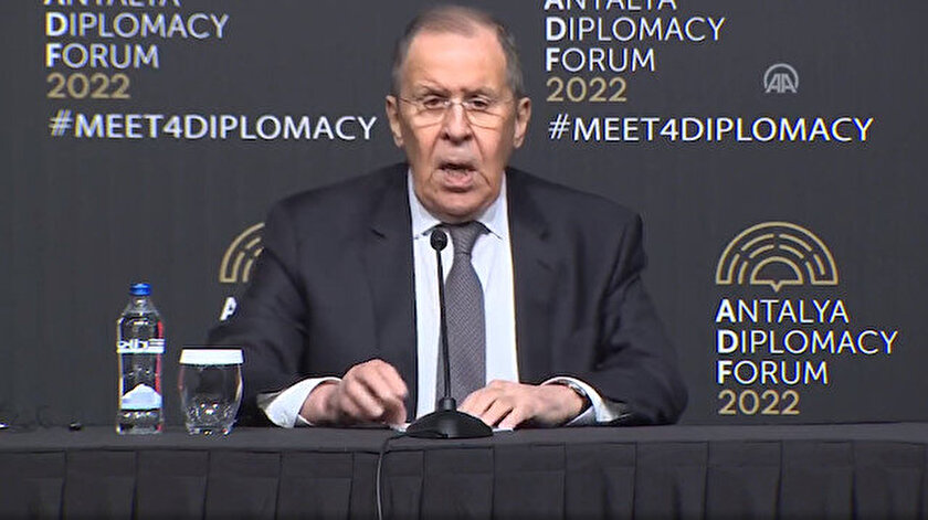 Rusya Dışişleri Bakanı Lavrov: Laf olsun diye görüşmek istiyorlar