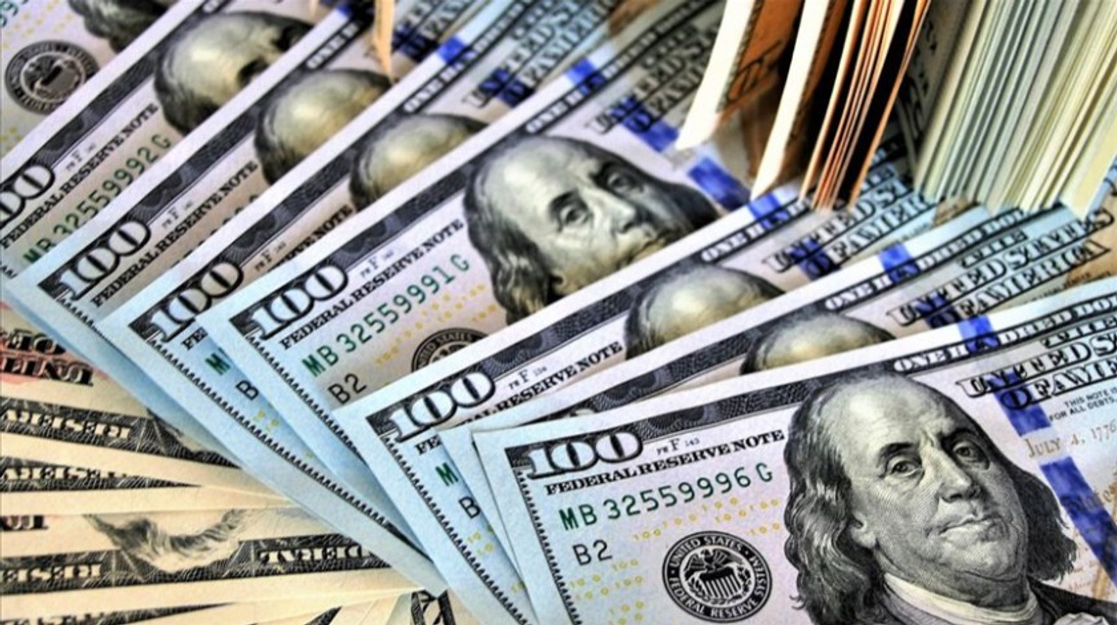 Dolar satışı yasaklandı! O ülkeden flaş karar